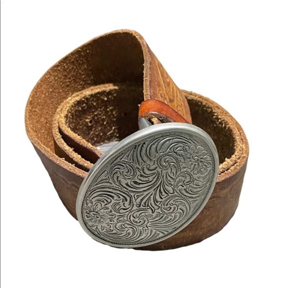 Hand tooled beautiful neutral color belt with ornate silver buckle, size 30-34